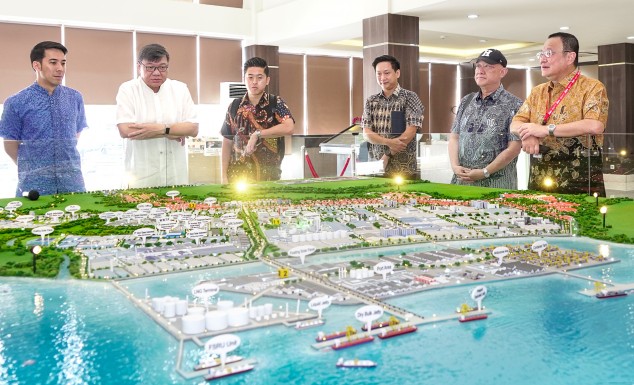 Singapore Ambassador's Visit to JIIPE: Strengthening Indonesia's Position as an Investment Hub in Southeast Asia