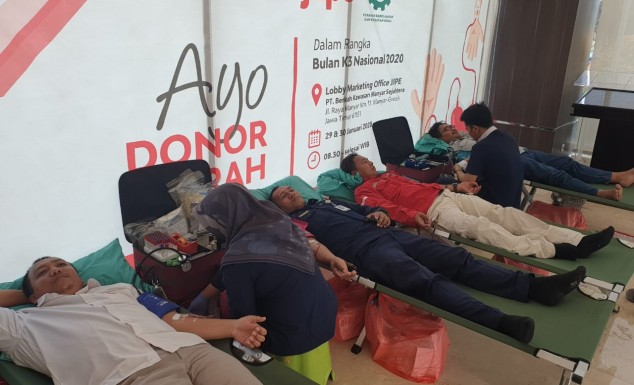 Kegiatan donor darah JIIPE