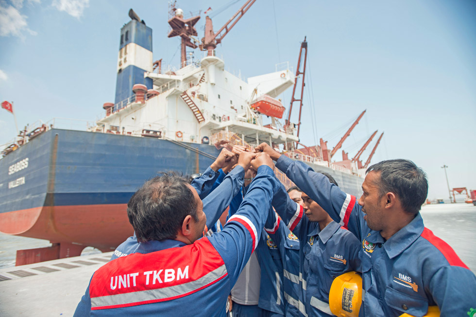 ​JIIPE Gresik工業団地の食品および飲料部門への準備