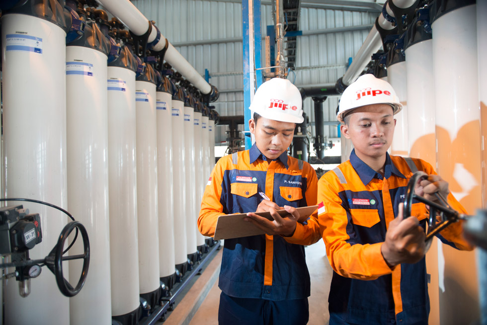 Khofifah希望东爪哇的JIIPE工业园区能够吸收数千名当地工人